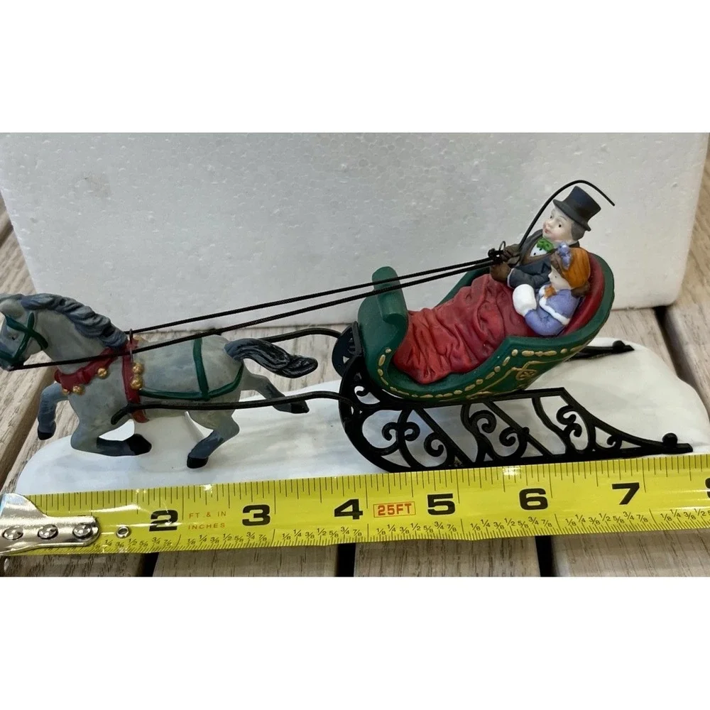 Dept 56 Heritage Village 58203 Dashing Though The Snow  1994
